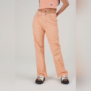 The Ragged Priest Wave Print High Rise Straight Leg Dad Jeans Size 26 NWT